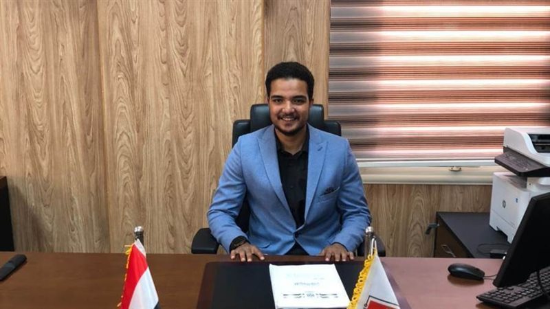 الطالب خلال توليه