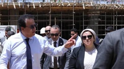 وزير الصحة يوجه بتسريع وتيرة العمل في مشروع تطوير مستشفى مدينة النيل الطبية