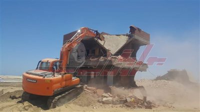 إزالة التعديات على أملاك الدولة ببرج البرلس في كفر الشيخ 