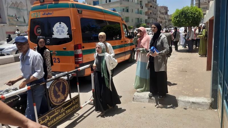 نقل طالبة للمستشفي