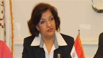 برلمانية تتقدم ببيان عاجل بشأن نقص الأدوية فى دمياط