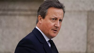 كاميرون يطالب باحتجاز الناقلات الحاملة للنفط الروسي