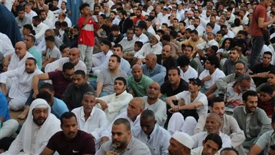 لقطات مهيبة من صلاة عيد الأضحى بمسجد الميناء الكبير بالغردقة (صور)