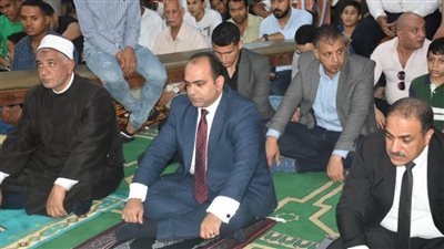 نائب محافظ الإسكندرية يشارك المواطنين صلاة عيد الأضحى المبارك بـ 