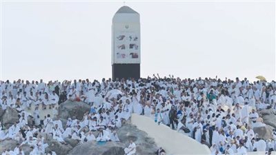 4100 فحص مخبري يوميًا خلال موسم الحج لضمان جودة المياه المقدمة لضيوف الرحمن