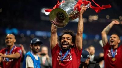 عيد ميلاد سعيد.. محمد صلاح يحتفل بعامه الـ32