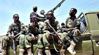 مقتل 30 عنصراً من حركة الشباب الإرهابية في الصومال