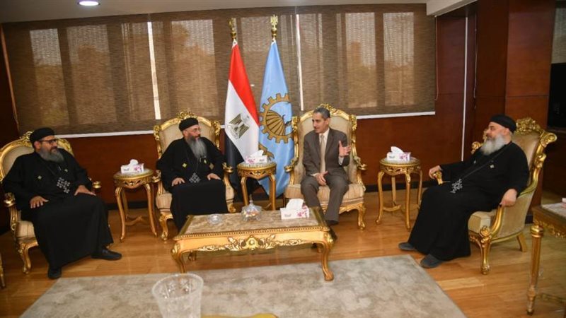 محافظ الغربية خلال