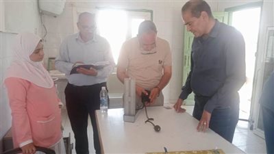 إحالة 3 أطباء للتحقيق من العاملين بالوحدات الصحية في الوادي الجديد