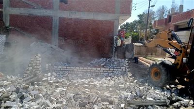 تنفيذ إزالة فورية لحالتي تعدٍّ بالبناء المخالف بالإسماعيلية