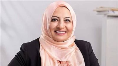 مرسال عضو التحالف الوطني توزع عيديات على ٣٧٠٠ طفل في القرى الأكثر احتياجا