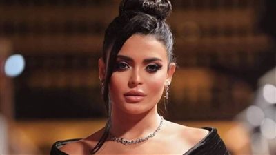 أول رد من أسماء جلال على تشبيهها بمايكل جاكسون