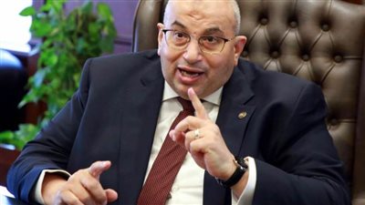 خبراء الضرائب: 