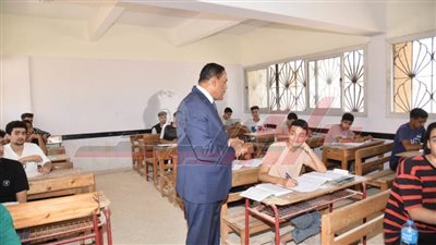 ٢٢٥١ طالبًا يؤدون امتحان الثانوية العامة بمطروح