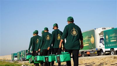 «بيت الزكاة والصدقات» مستمر في توزيع لحوم الأضاحي على آلاف الأسر الأشد احتياجًا