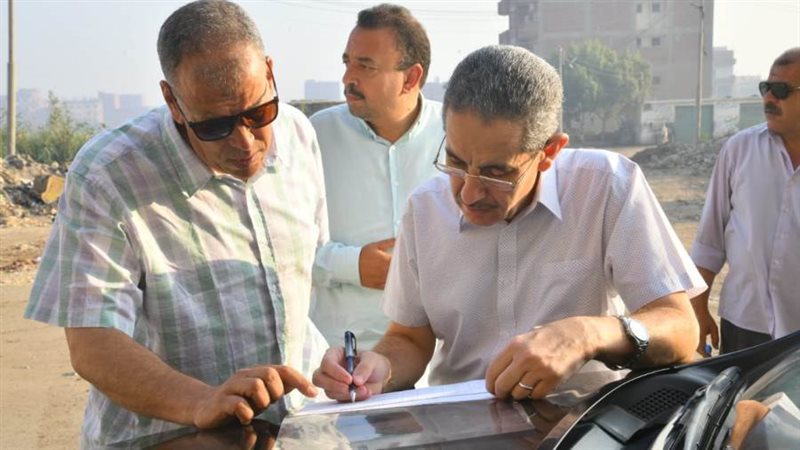 محافظ الغربية خلال