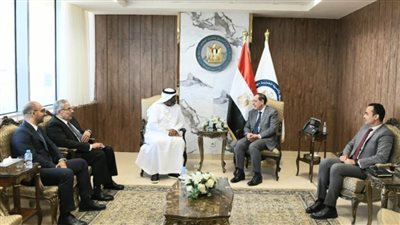 أدنوك الإماراتية تبحث مع وزير البترول خطط التوسع في مصر 