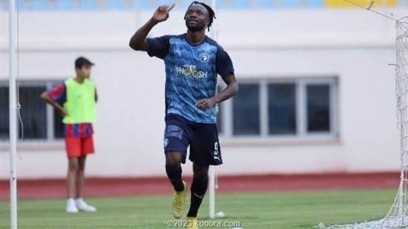 فيستون مايلي