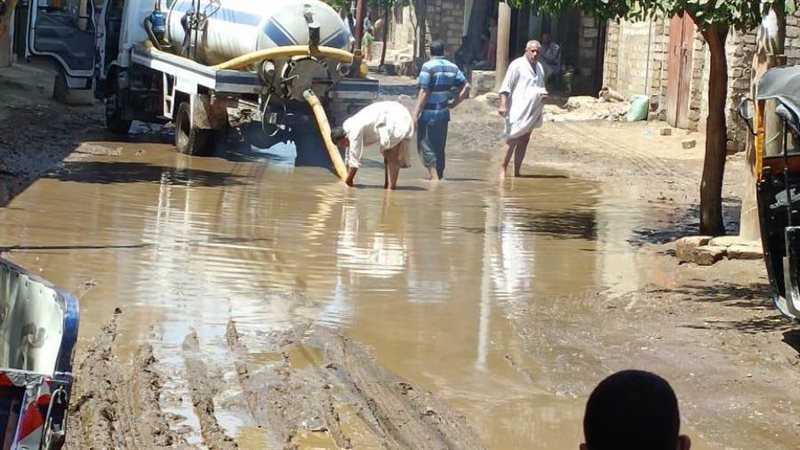 شفط المياه من الشوارع
