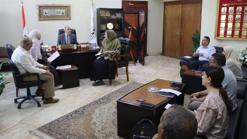 اجتماع سكرتير بنى