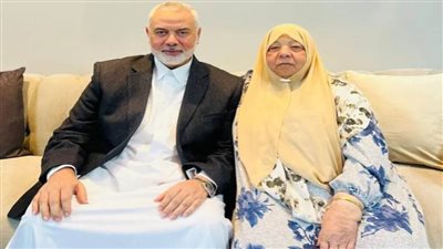 هنية: استهداف أهلي وعائلتي لن يغير من مواقفنا ومقاومتنا