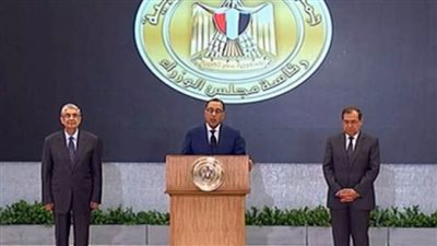 عاجل..رئيس الوزراء: غلق المحال التجارية 10 مساء والمطاعم الواحدة صباحا اعتبارا من يوليو