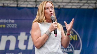 رئيسة وزراء إيطاليا: لا يمكن لأوروبا التسامح مع جريمة عالمية كالهجرة