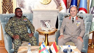 رئيس الأركان يلتقى رئيس هيئة الأركان العامة للقوات المسلحة لجمهورية أفريقيا الوسطى 
