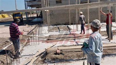 إزالة التعديات على الأراضي الزراعية ومخالفات البناء بكفر الشيخ