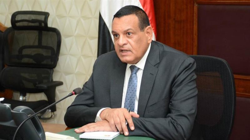 وزير التنمية المحلية