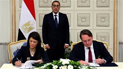 رئيس الوزراء يشهد التوقيع على أربع اتفاقيات تمويلية مُمولة بمنح من الاتحاد الأوروبي