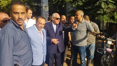 محافظ الجيزة يتفقد أعمال إصلاح كسر مفاجئ بخط مياه قطر 600 مم بميدان فيني بالدقي