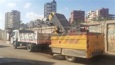  تطهير خطوط الصرف الصحي بكفر الشيخ