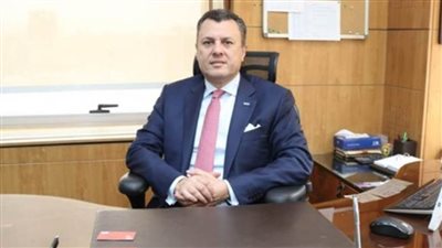 وزير السياحة يهنئ الأعضاء المنتخبين الفائزين في مجلس إدارة اتحاد الغرف السياحية