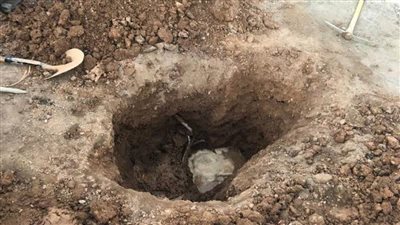 مصرع طفلين سقطا داخل بئر صرف صحي في أسيوط 