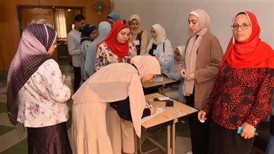 حملة الكشف المبكر عن سرطان الثدى تشهد اقبالا بأسيوط وبني سويف وشمال سيناء