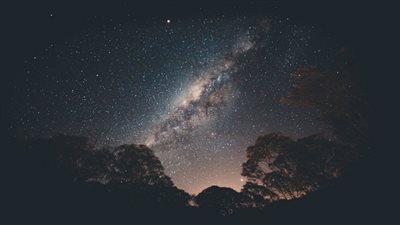 17 ظاهرة فلكية تزين سماء شهر يوليو وترى بالعين المجردة وأولها يبدأ غدا