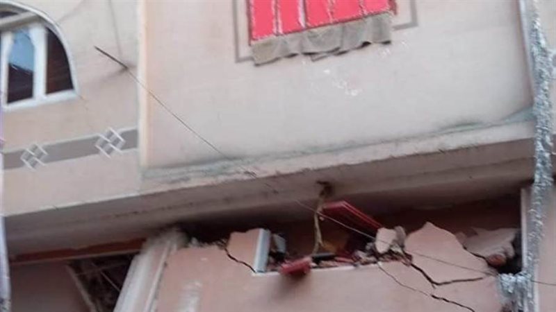 العقار المنهار