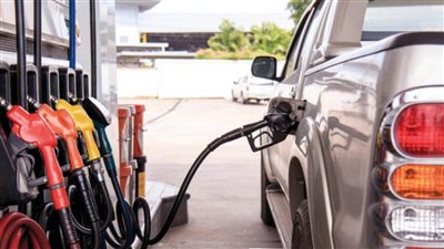 لا تخدع نفسك بغلاء الأسعار.. احذر من استخدام وقود خطأ في السيارة