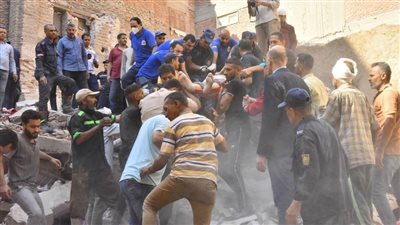 نقابة المهندسين بأسيوط تشكل لجنة للوقوف على أسباب انهيار عقار شارع رياض 