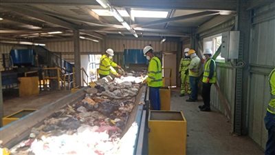 بالصور.. بدء التشغيل التجريبي لمصنع تدوير ومعالجة المخلفات بالمحلة الكبرى