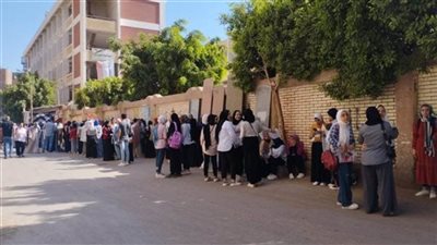 تغيب 94 طالبًا في امتحان اللغة الإنجليزية بالإسماعيلية