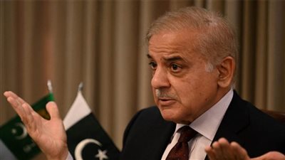 رئيس وزراء باكستان يصل إلى طاجيكستان في زيارة رسمية لبحث تعميق التعاون الثنائي