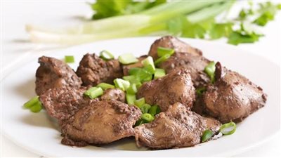 لذيذة واقتصادية.. أسهل 5 وصفات لإعداد كبدة الدجاج