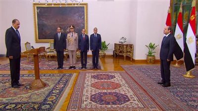 عاجل| الرئيس عبد الفتاح السيسي يشهد حلف اليمين الدستورية للمحافظين الجدد