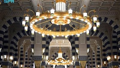 إضاءات المسجد النبوي.. مواصفات عالمية وفنّ من فنون العمارة الإسلامية