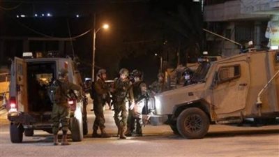 الاحتلال يخطر بإخلاء منطقة 