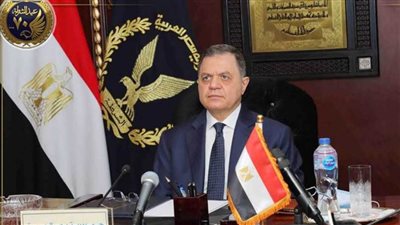 وزير الداخلية يهنئ الرئيس وقيادات الدولة بمناسبة العام الهجري الجديد 