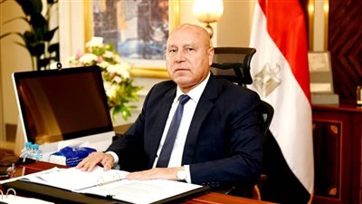  الوزير: التصديق الفوري لإعادة تشغيل ومساعدة المصانع المتعثرة على امتداد النشاط وزيادة مساحته