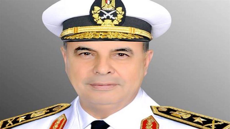 الفريق احمد خالد